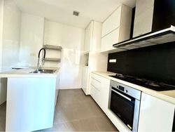Dover Parkview (D5), Condominium #558080651